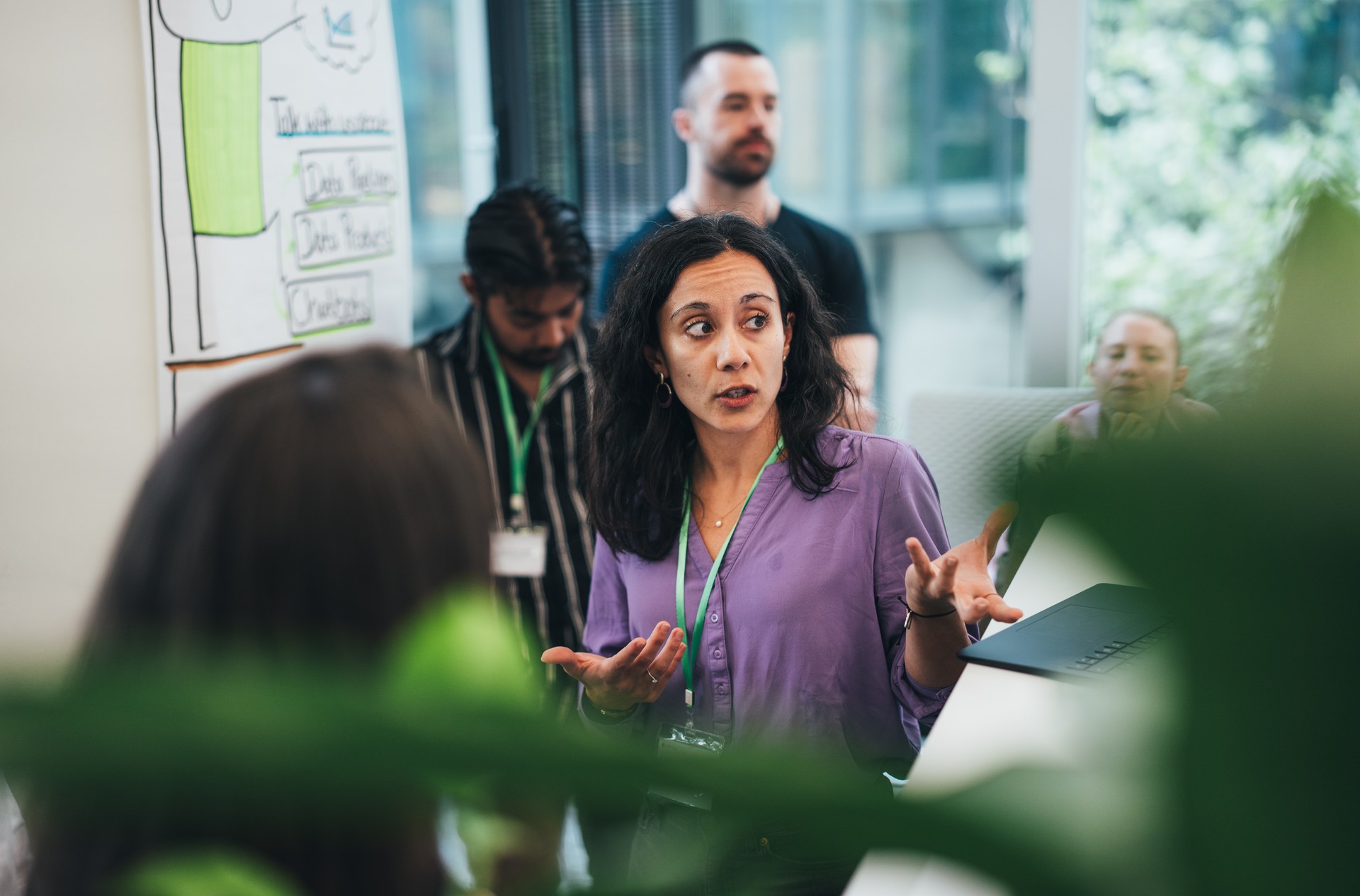 vent.io Mitarbeiterin im Gespräch